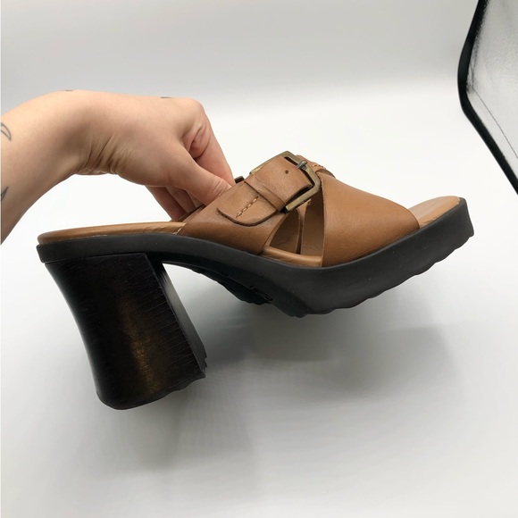 MIA Tan Leather Chunky Heels Y2K 90s - Women’s Size 10 - Picture 6 of 7